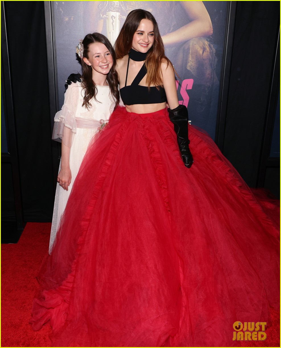 joey king slays the red carpet at the princess premiere 30
