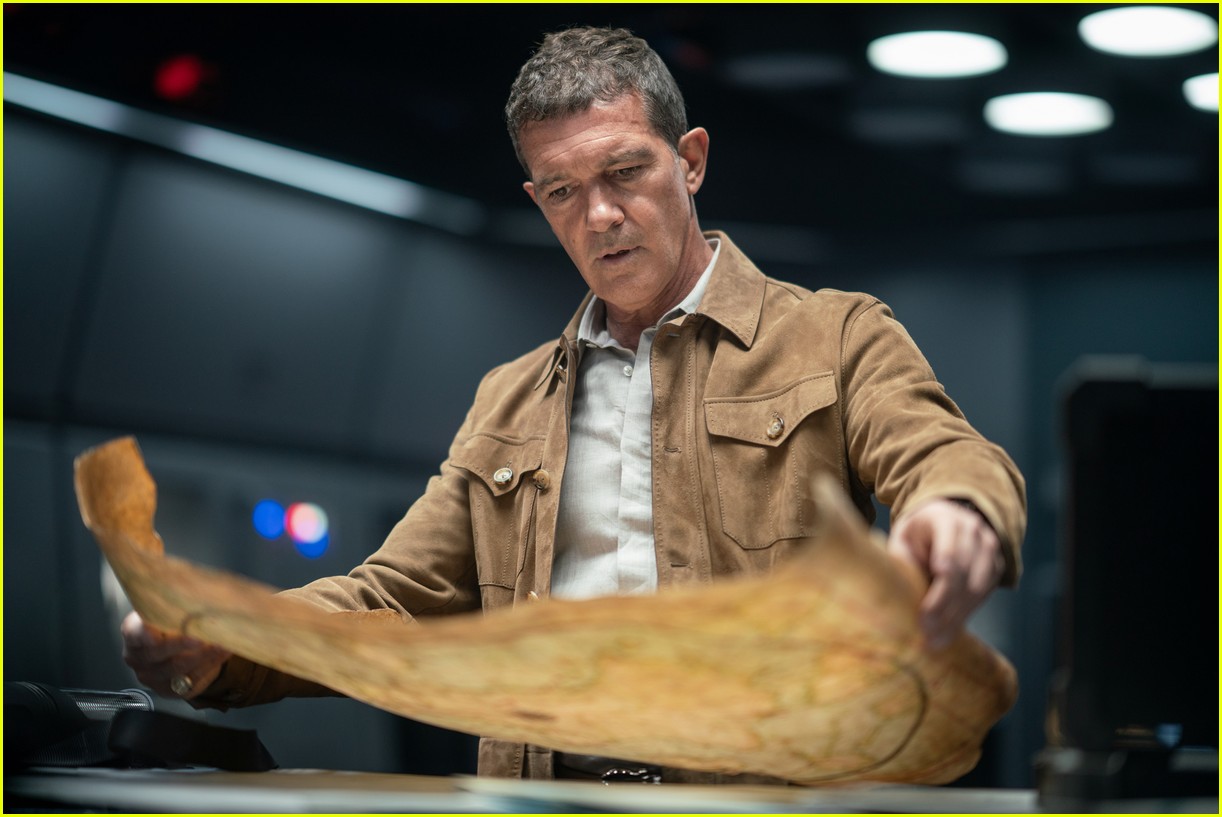 Tom Holland & Mark Wahlberg's 'Uncharted' Coming to Netflix This Summer!:  Photo 1350327, Antonio Banderas, Mark Wahlberg, Movies, Netflix, sophia  ali, Tati Gabrielle, Tom Holland, Uncharted Pictures