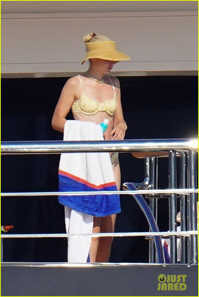 gigi hadid yellow bikini on yacht 25
