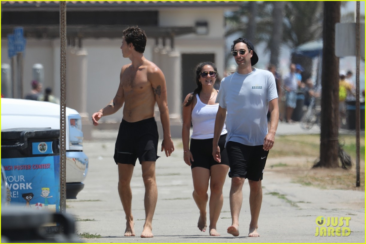 shawn mendes goes shirtless for walk with friends 30