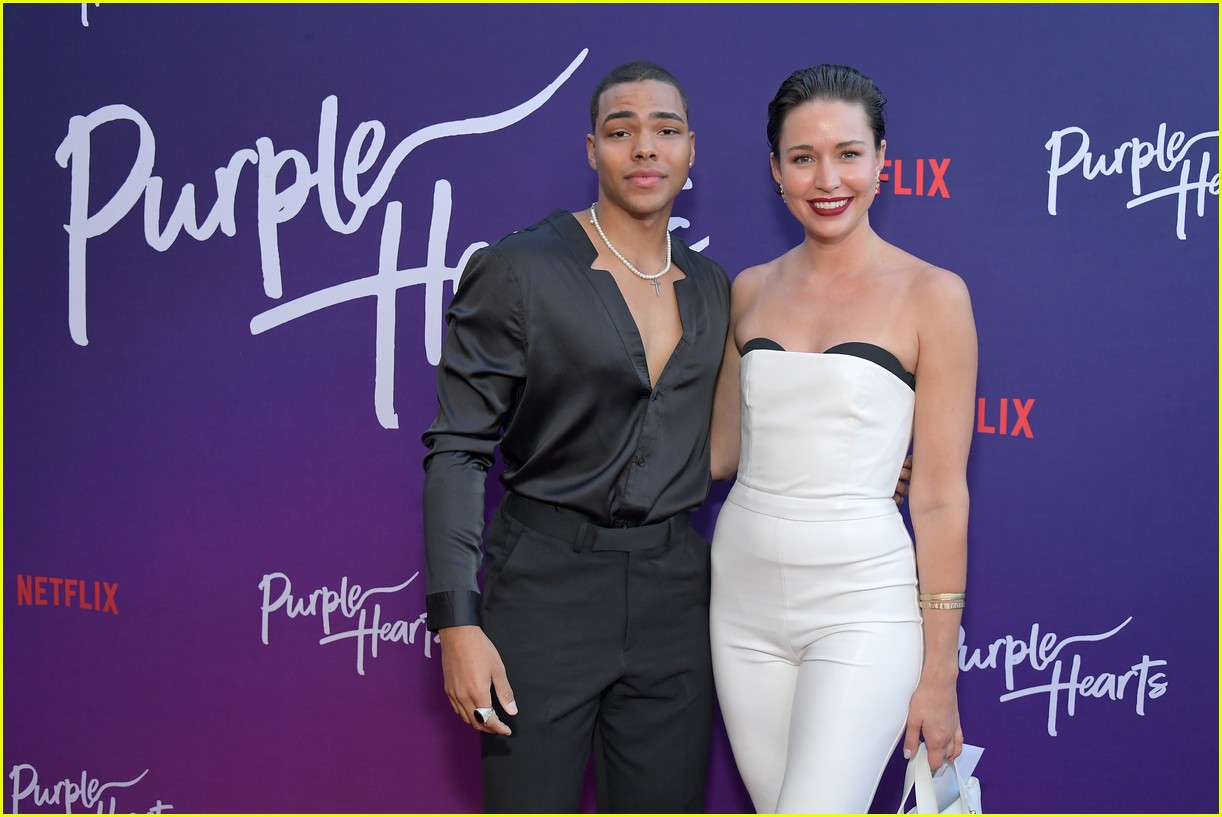 chosen jacobs shows off sofia carson at purple hearts screening 01