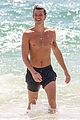 shawn mendes shirtless beach photos on birthday 09