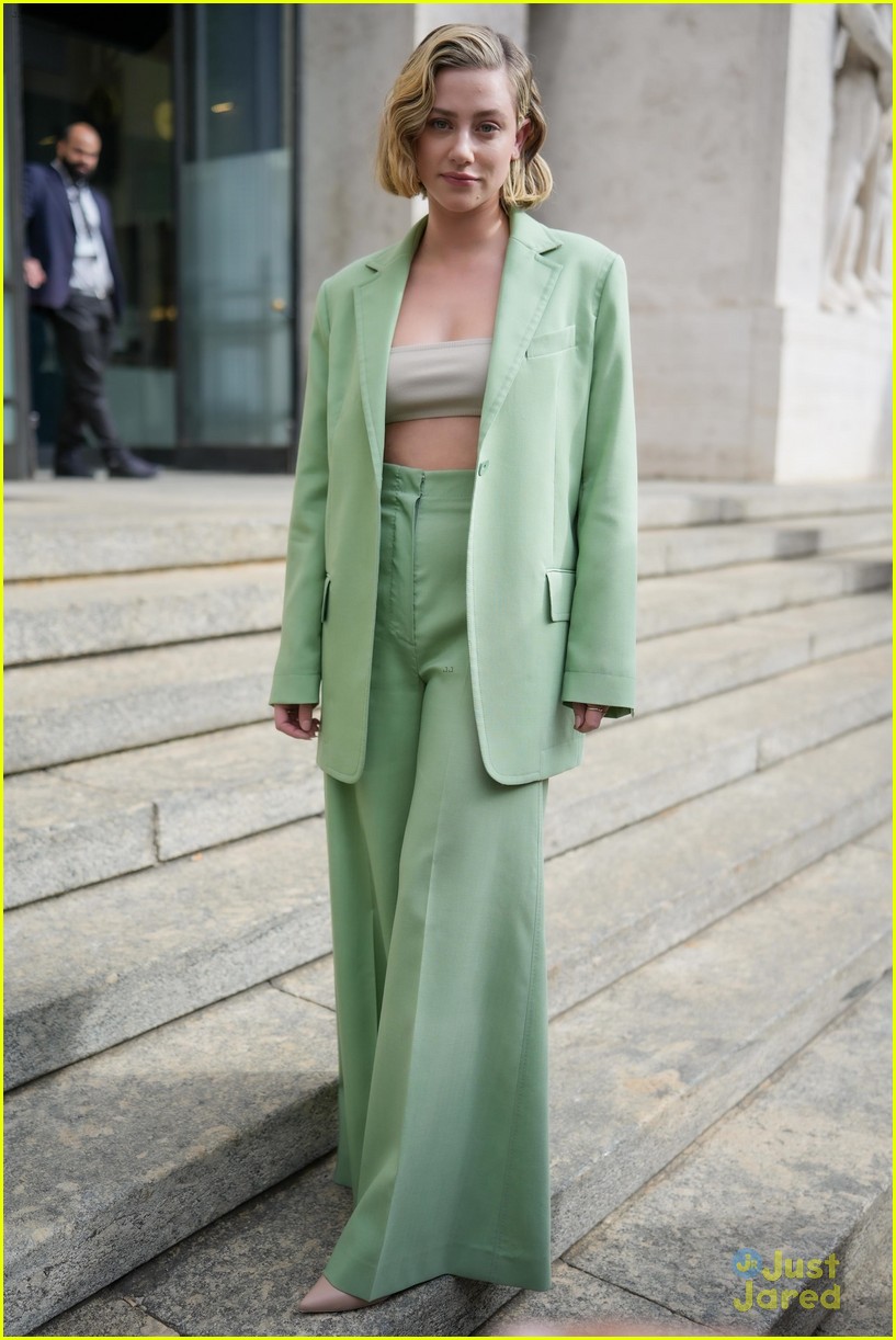 lili reinhart wears green suit for max mara fashion show 03