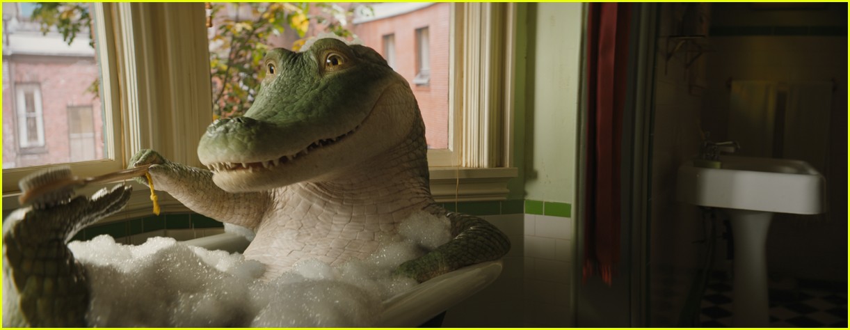 shawn mendes winslow fegley more star in new lyle lyle crocodile trailer 06