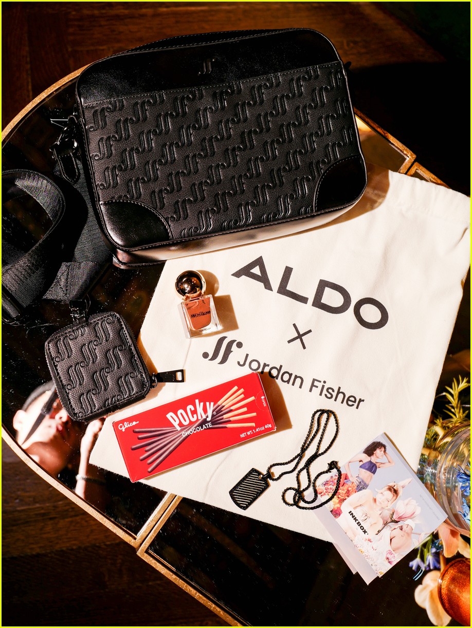jordan fisher celebrates new aldo collab with wife ellie more 35