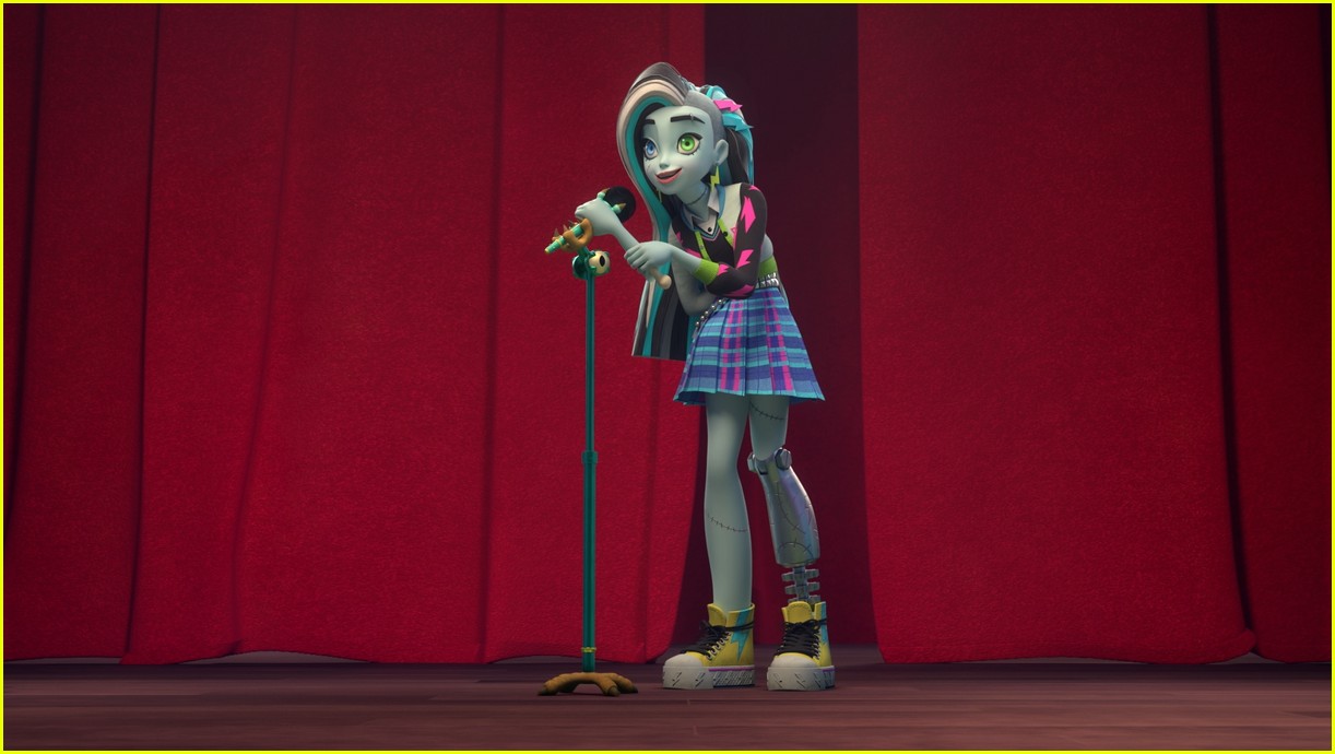 monster high premiere episode exclusive clip watch now 03