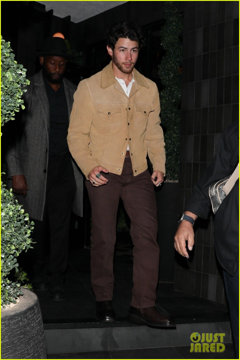 joe nick jonas grab dinner together in west hollywood at catch 01