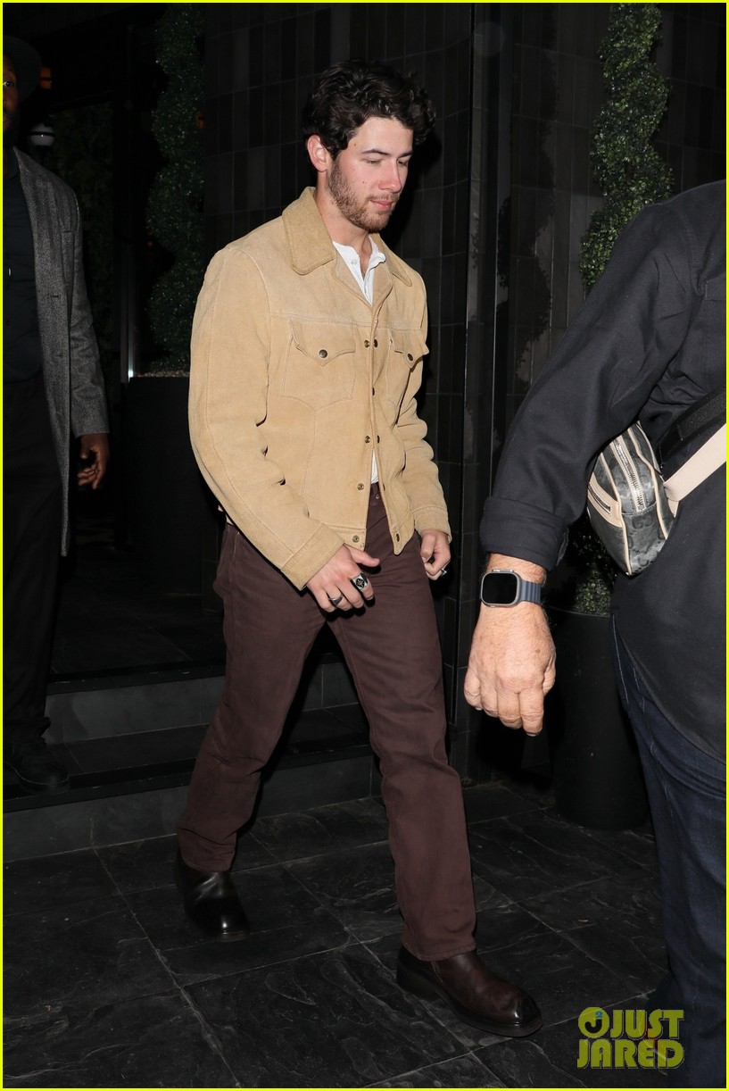 joe nick jonas grab dinner together in west hollywood at catch 05