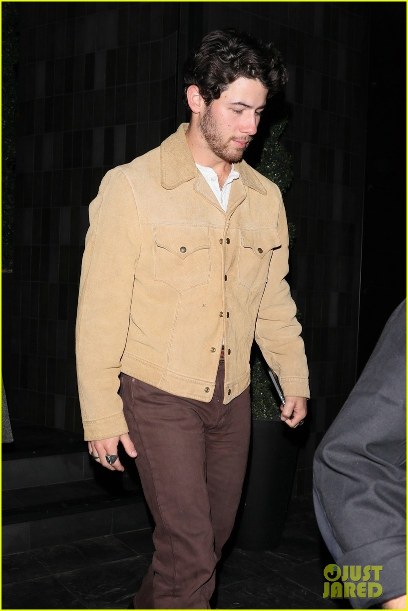 joe nick jonas grab dinner together in west hollywood at catch 09