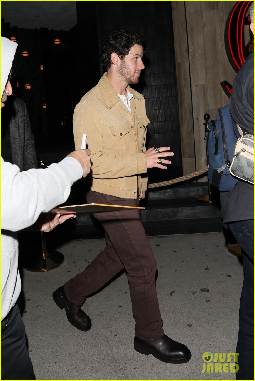 joe nick jonas grab dinner together in west hollywood at catch 11