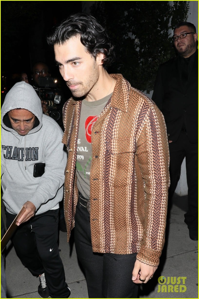 joe nick jonas grab dinner together in west hollywood at catch 20