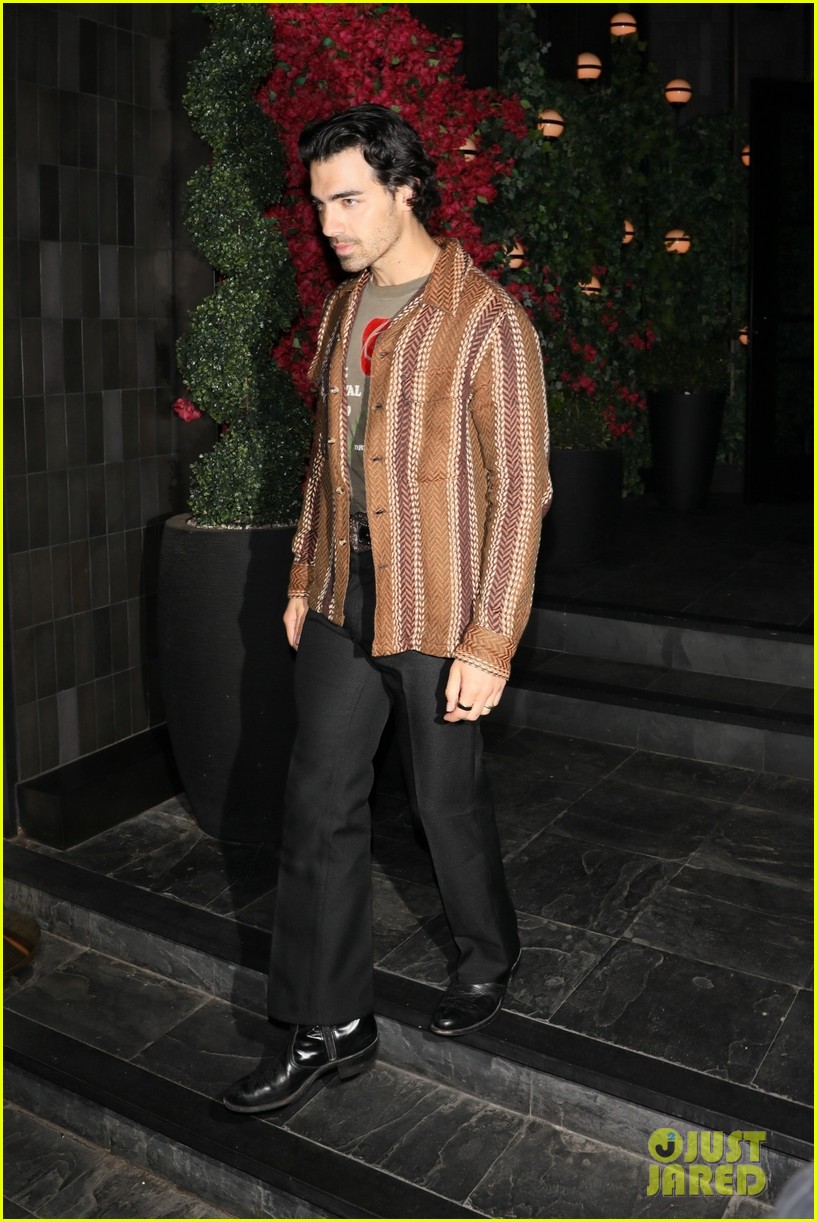 joe nick jonas grab dinner together in west hollywood at catch 23