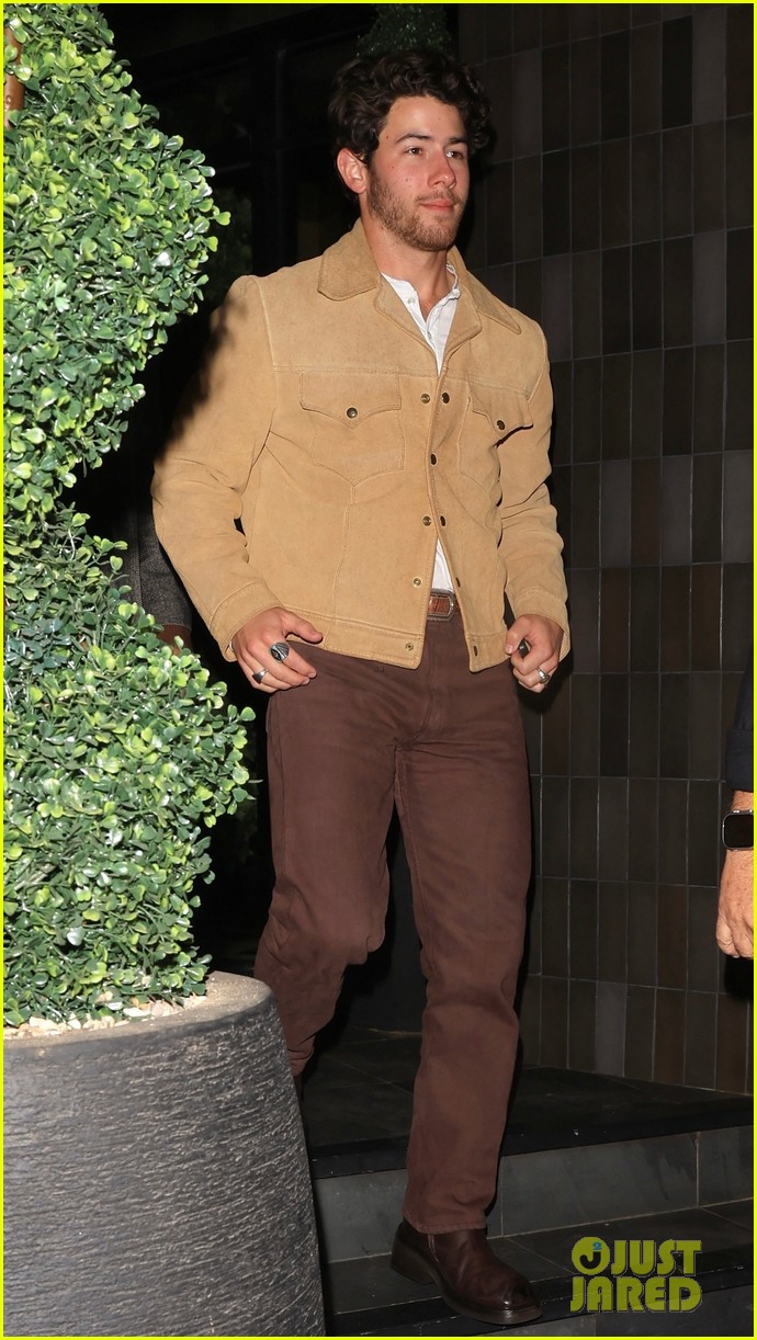 joe nick jonas grab dinner together in west hollywood at catch 27