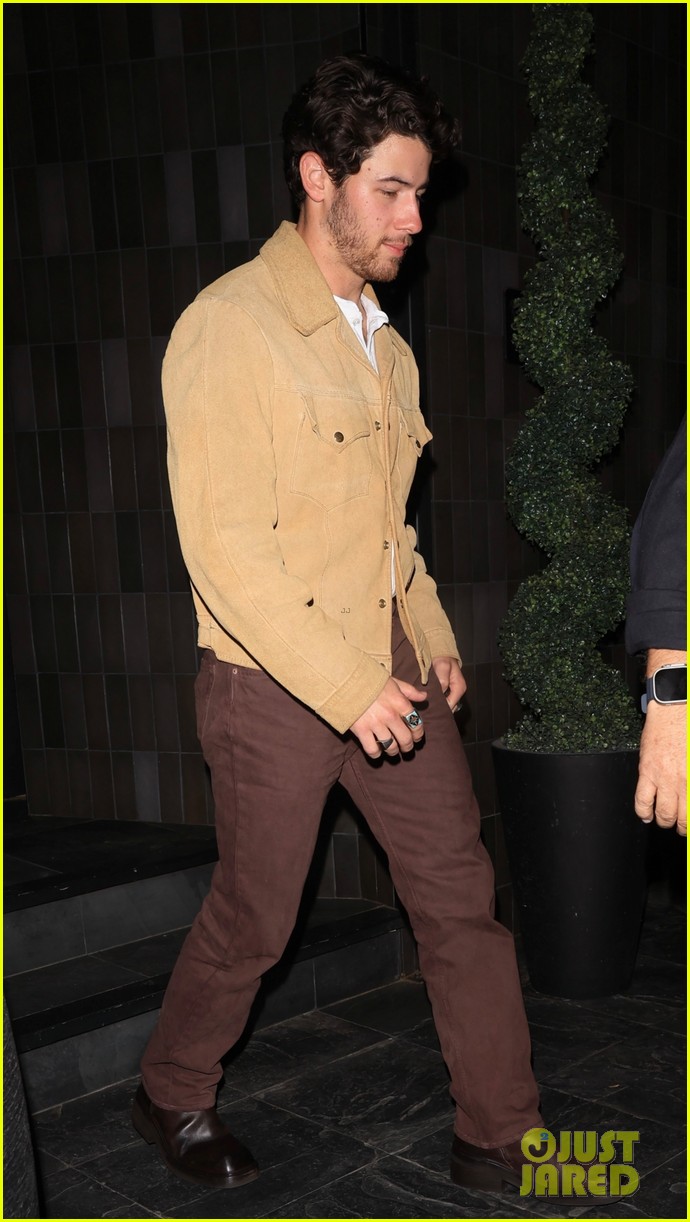 joe nick jonas grab dinner together in west hollywood at catch 29