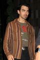 joe nick jonas grab dinner together in west hollywood at catch 02