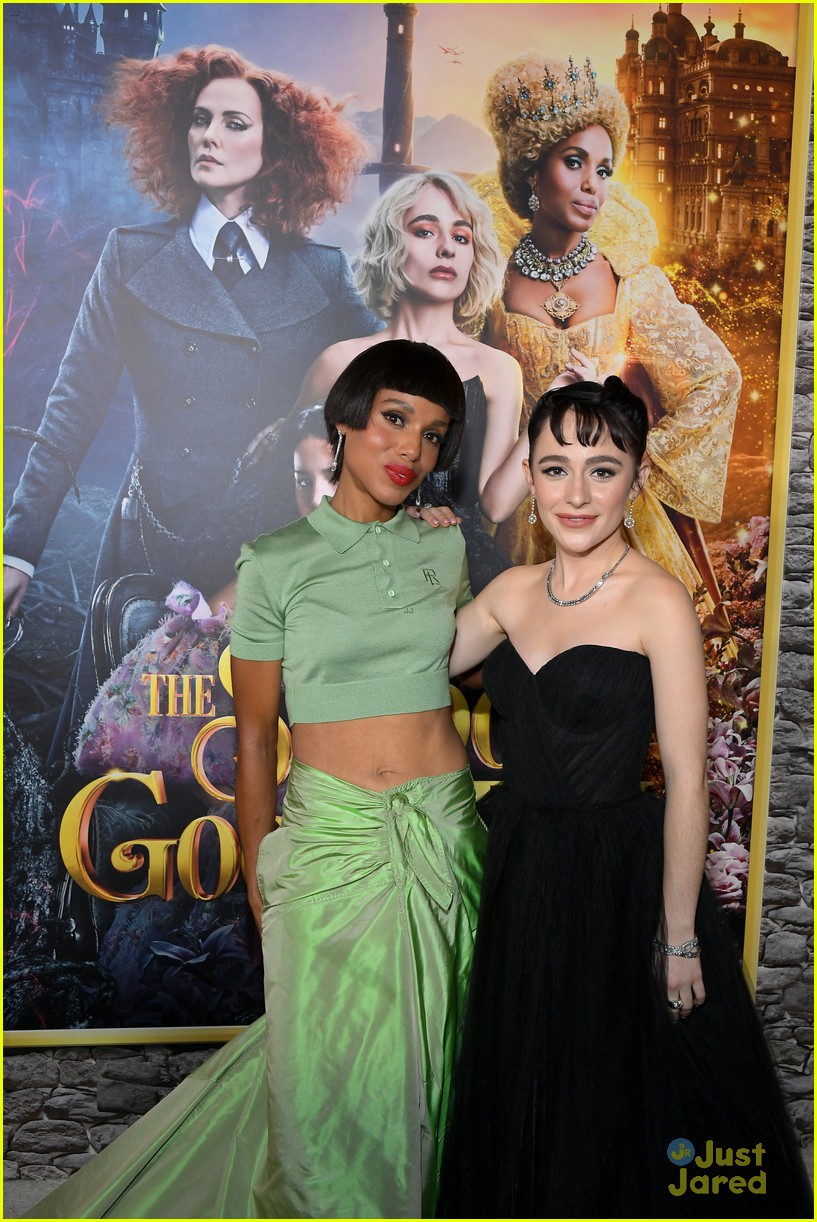 sofia wylie sophie anne caruso more step out for the school for good evil premiere 26