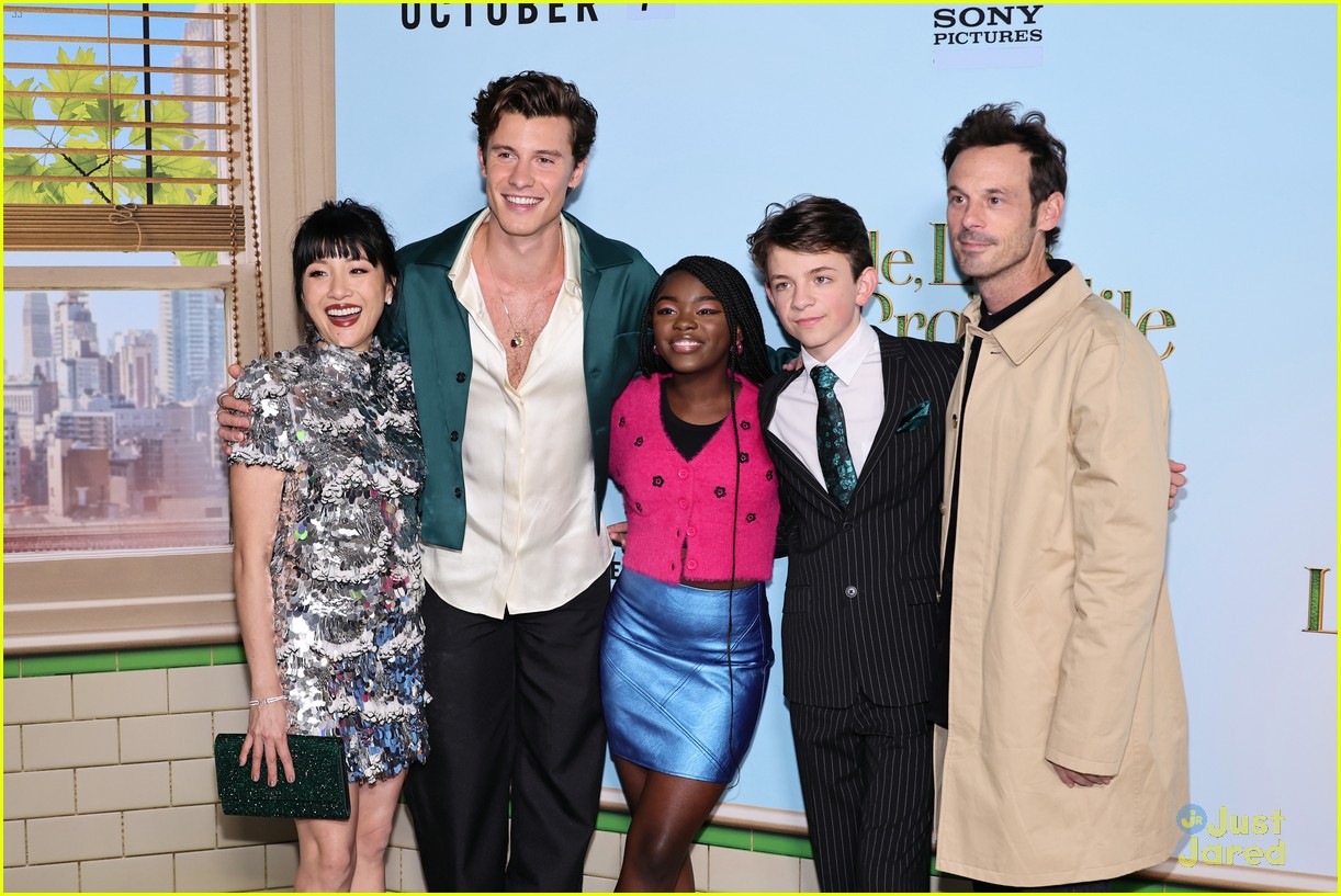 shawn mendes constance wu winslow fegley premiere new movie 16