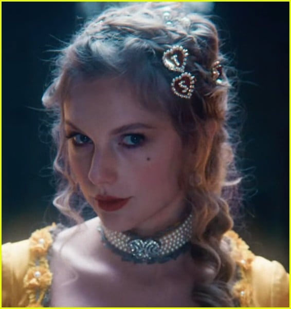 taylor swift bejeweled music video 06