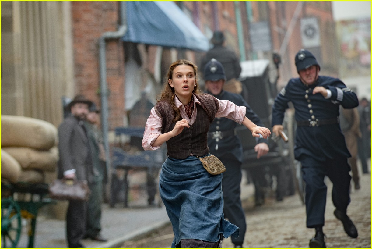 millie bobby brown louis partridge more star in new enola holmes 2 trailer 07