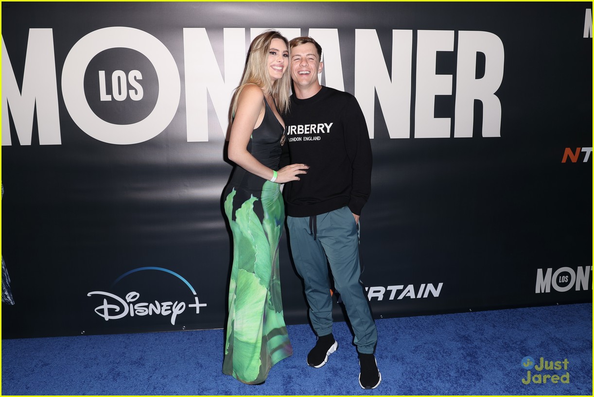 lele pons guaynaa join camilo family at los montaners premiere 05