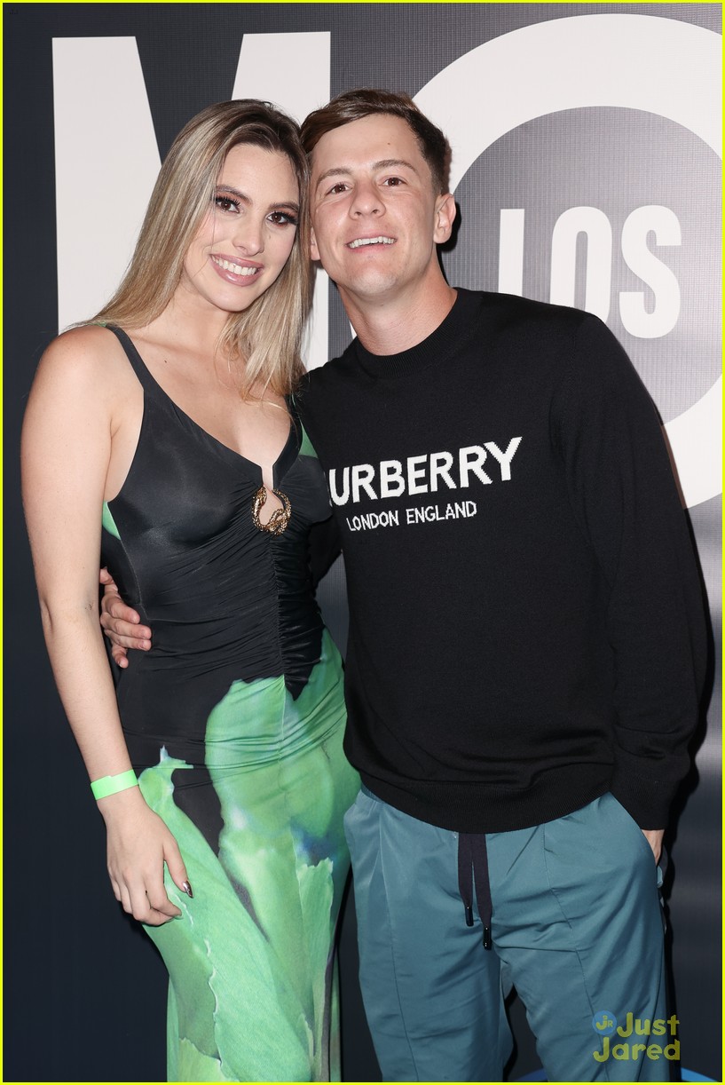 lele pons guaynaa join camilo family at los montaners premiere 17