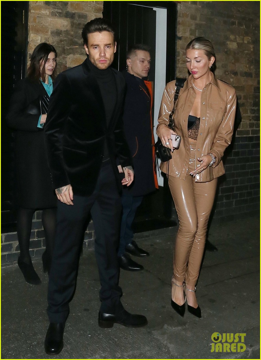 liam payne holds hands kate cassidy date night 09