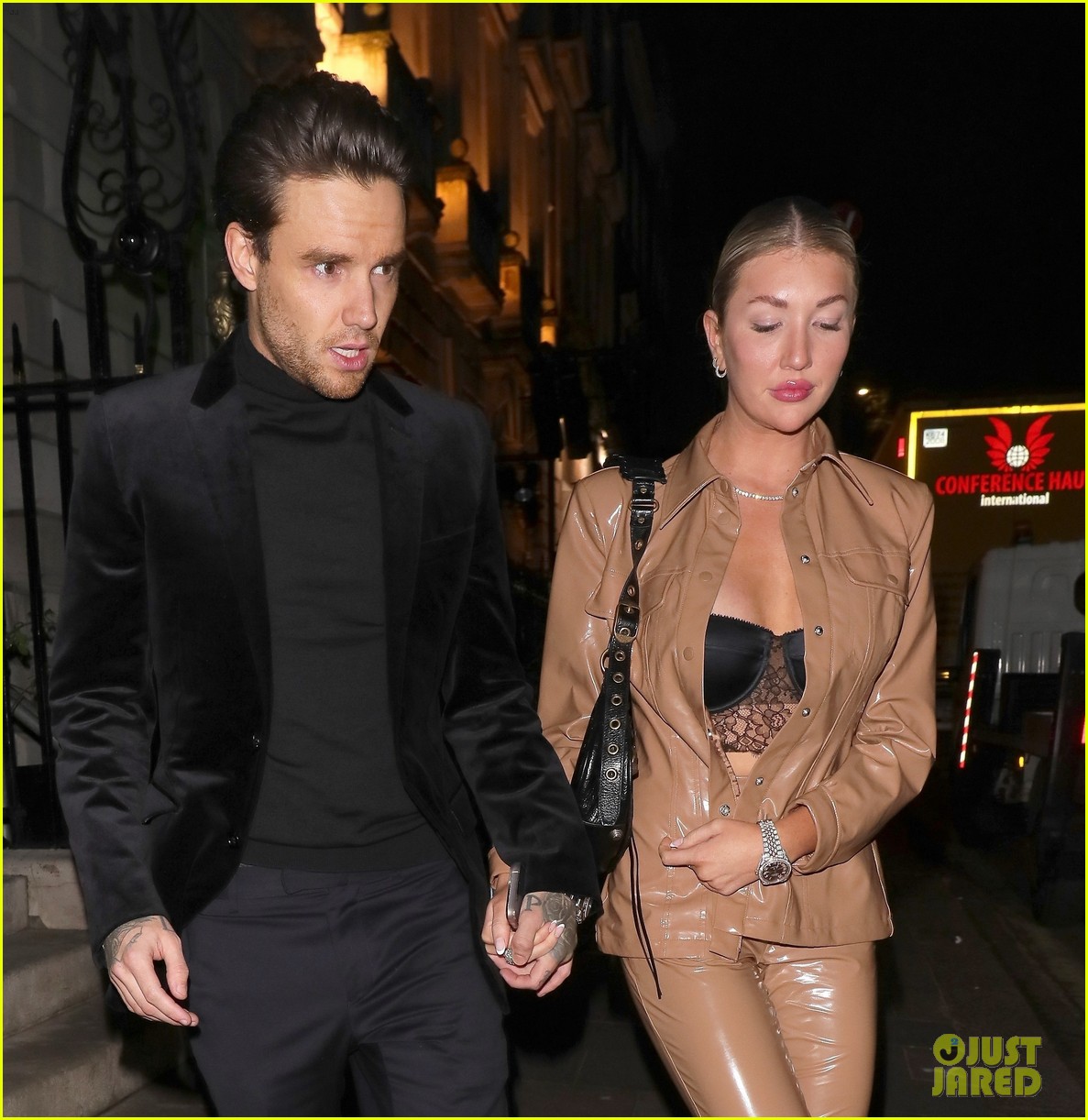 liam payne holds hands kate cassidy date night 12