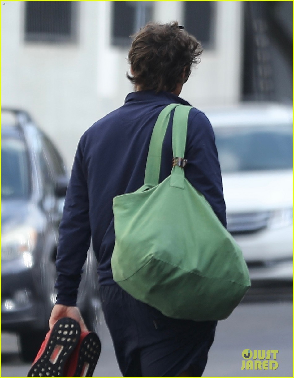 harry styles olivia wilde at gym 07