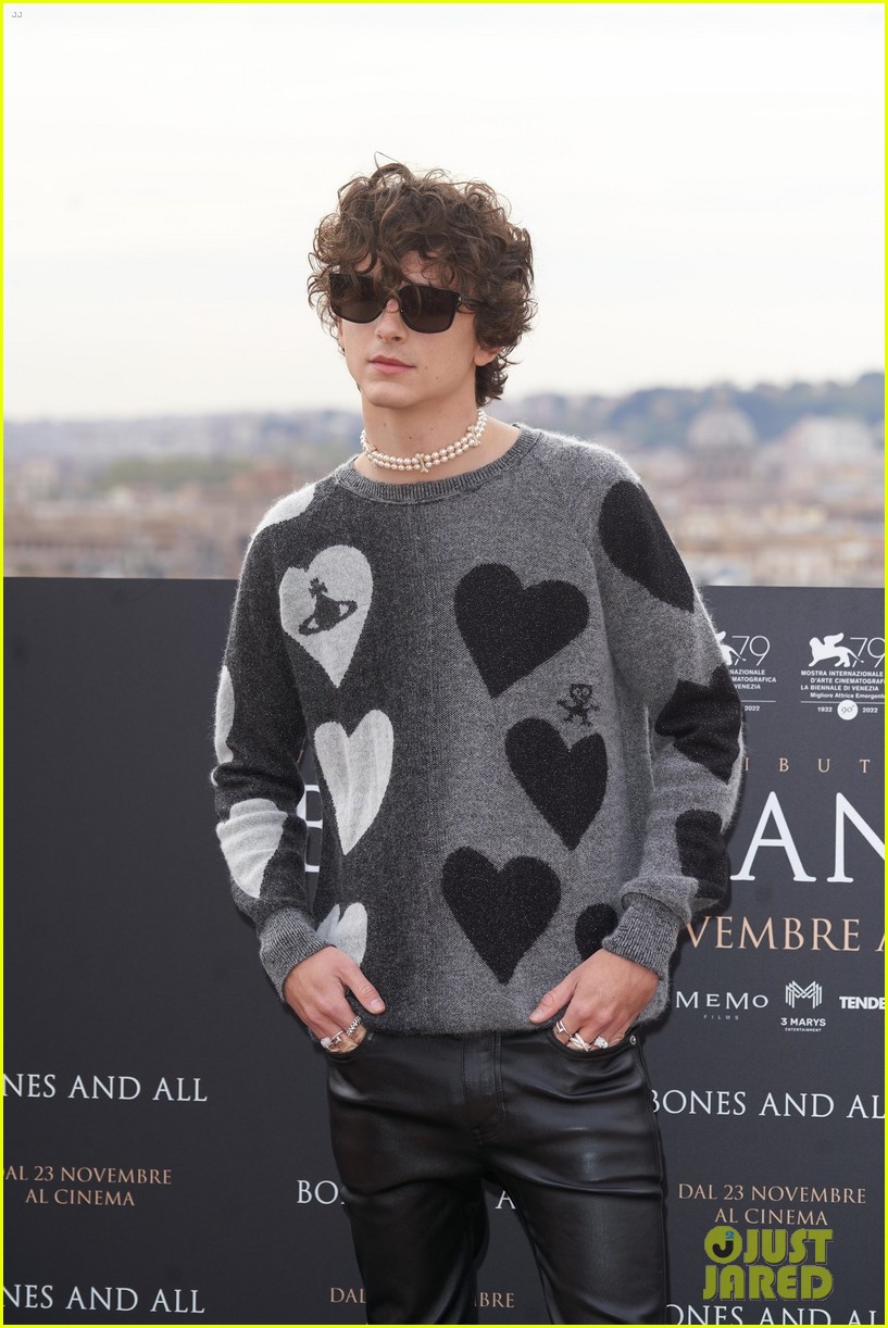timothee chalamet rome photocall 30