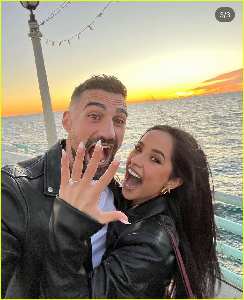 becky g is engaged 01