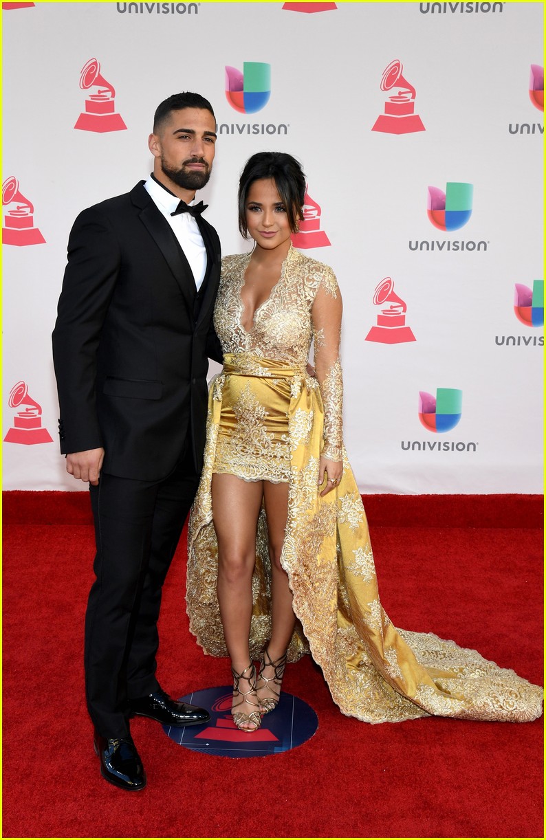 becky g is engaged 11