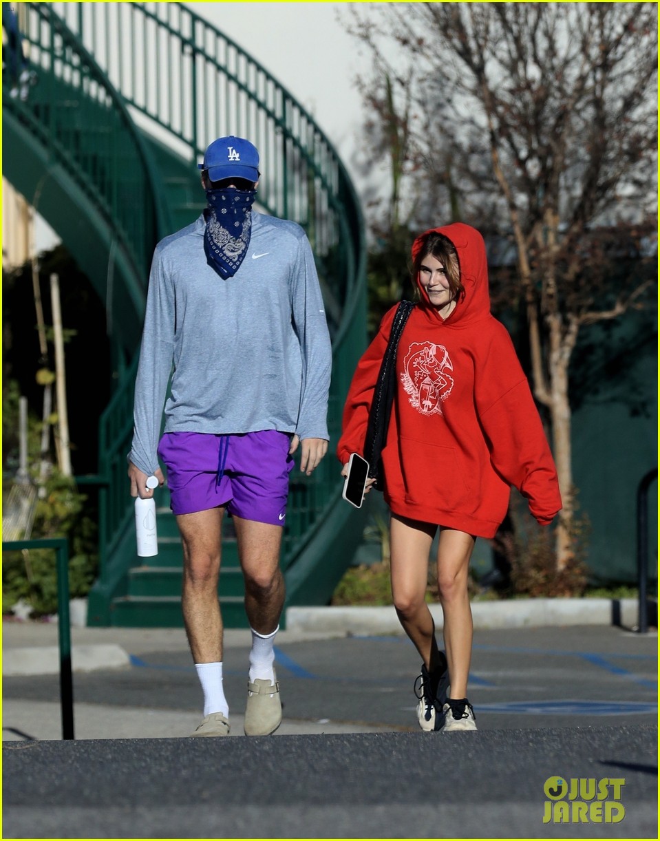 jacob elordi olivia jade cover their faces for outings 48