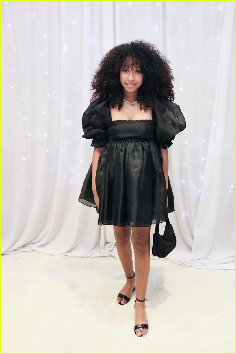 anais mirabelle lee celebrate their sweet 16 with star studded birthday party 31