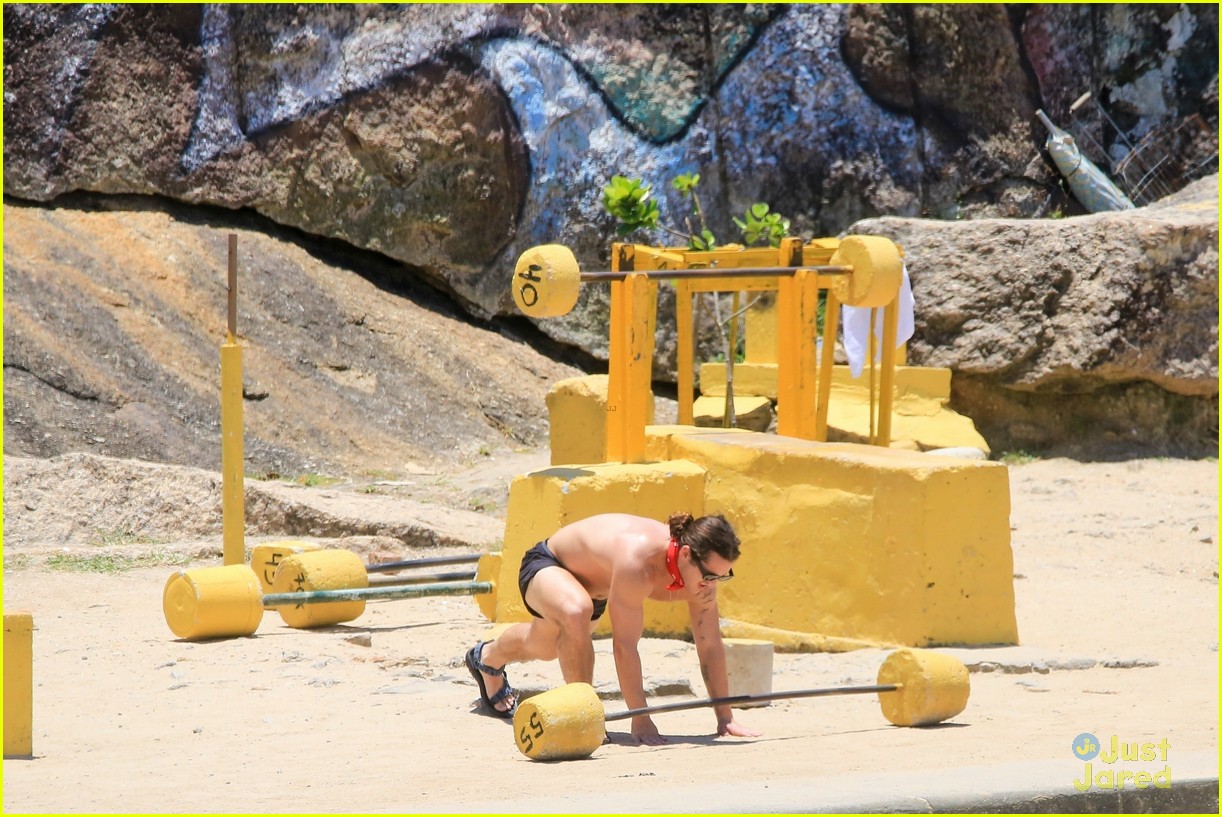 charlie gillespie owen patrick joyner get in shirtless workout at the beach 86