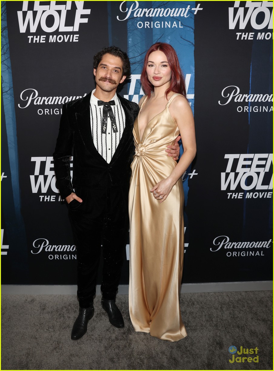 tyler posey crystal reed more attend teen wolf movie premiere 18