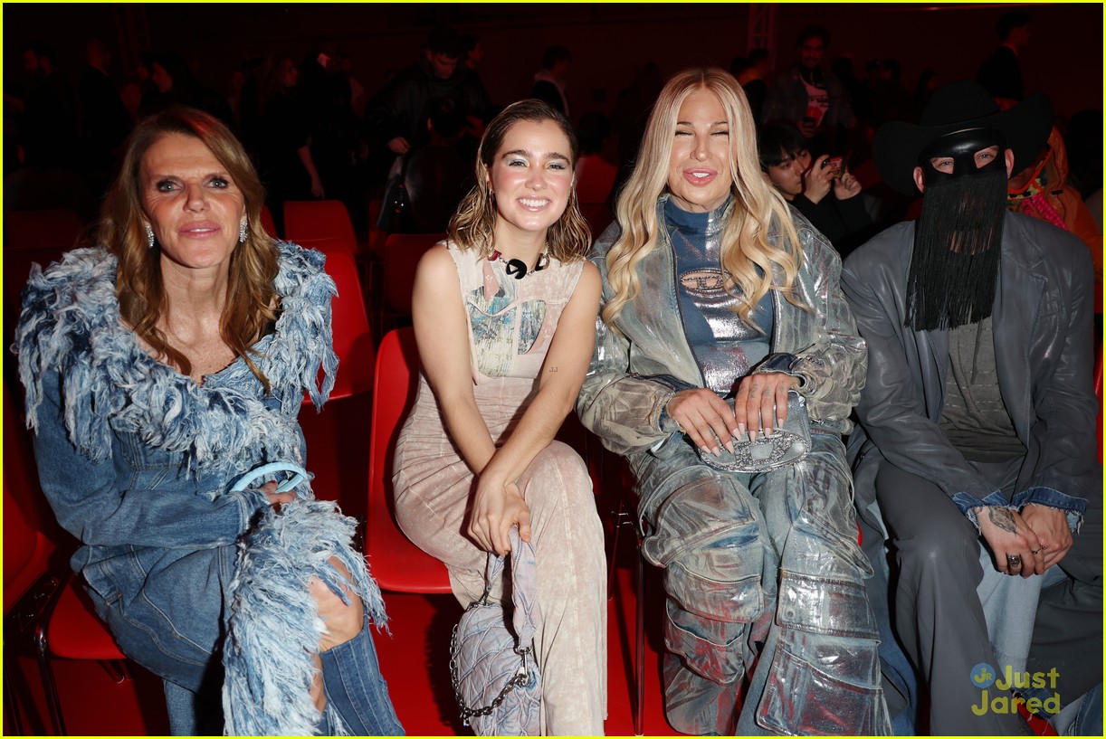 haley lu richardson heads to milan for diesel show after jonas weekend 07