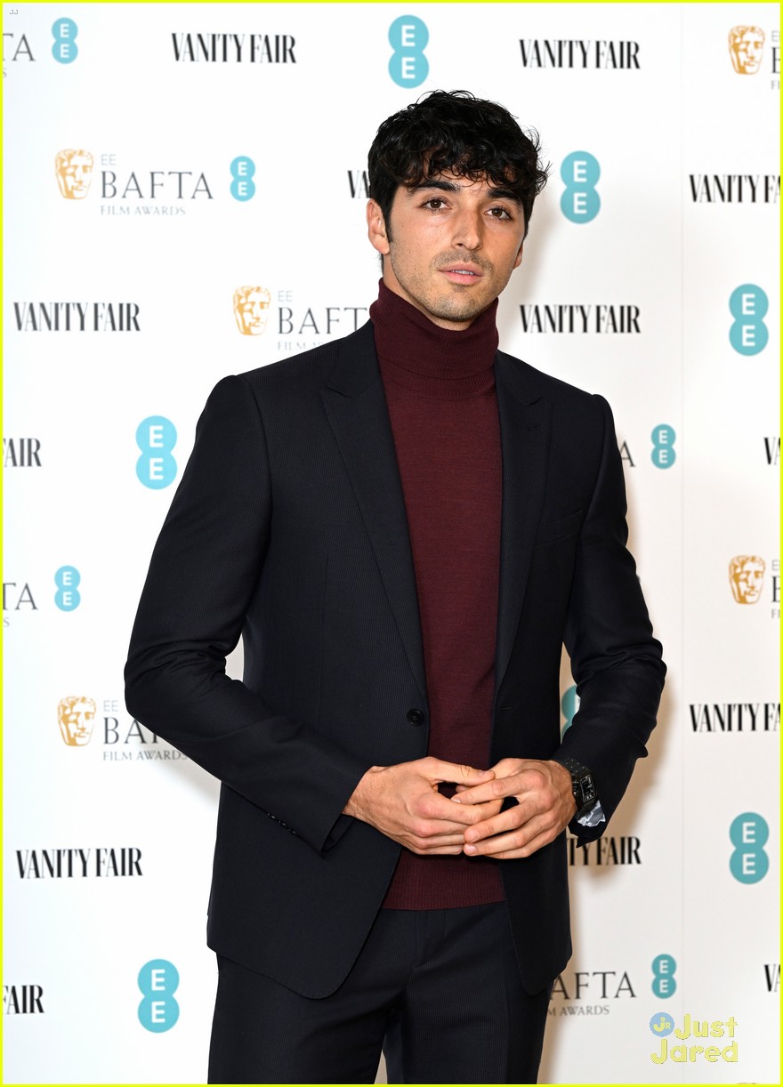 heartstopper stars step out to celebrate ee bafta rising stars 04