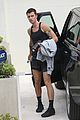 shawn mendes leaving the gym 03