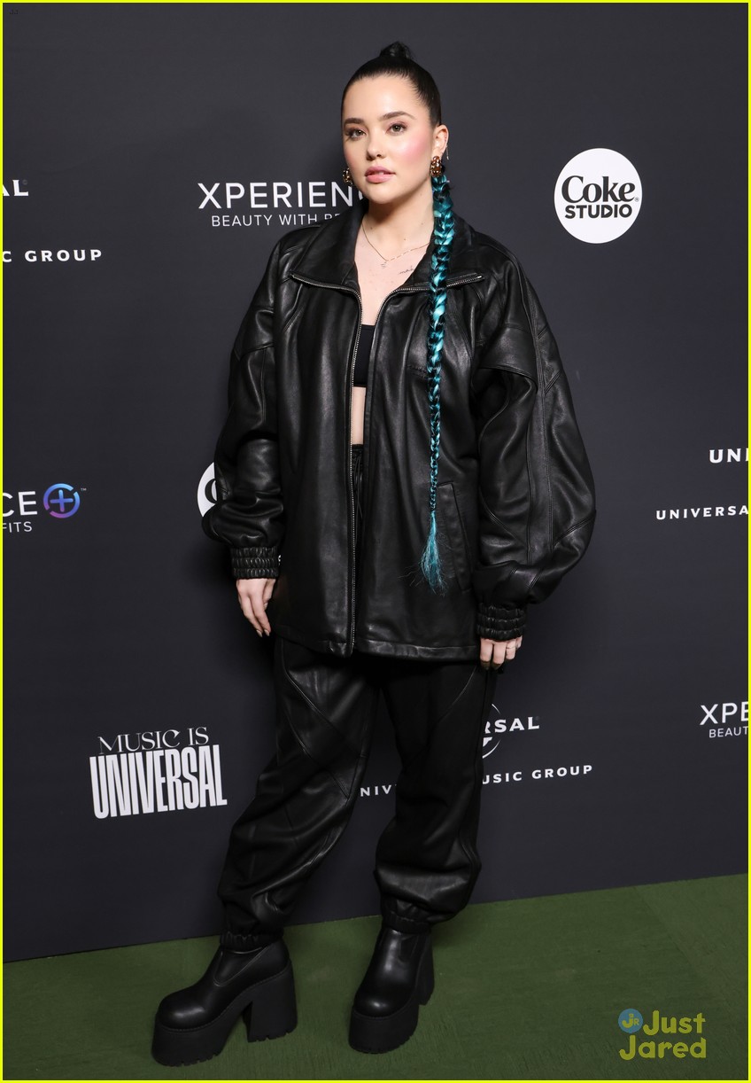 isabela merced renee rapp johnny orlando attend universals grammys after party 15