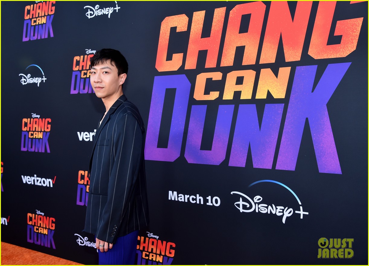 chang can dunk premiere 11