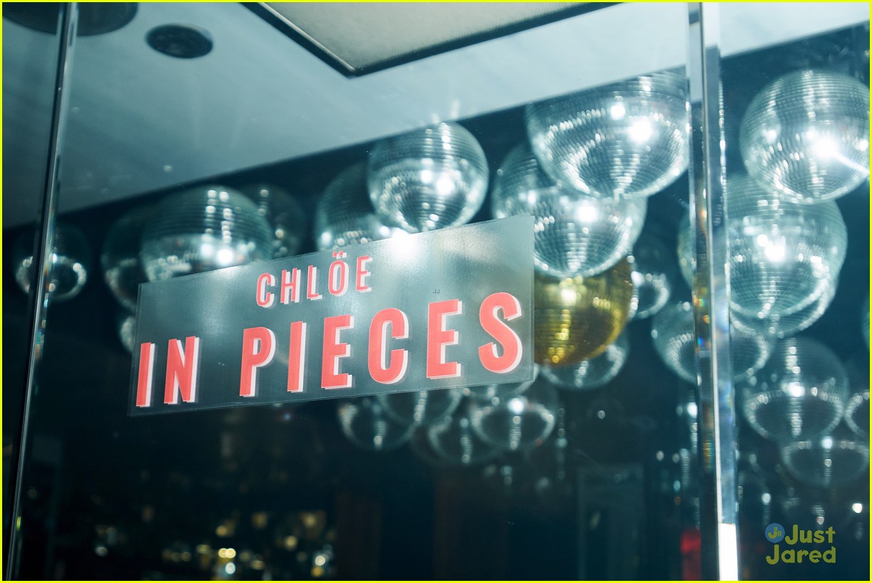 chloe bailey releases debut solo album in pieces cheatback music video 12