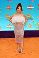 colleen ballinger pulls double duty on the kids choice awards carpet 01