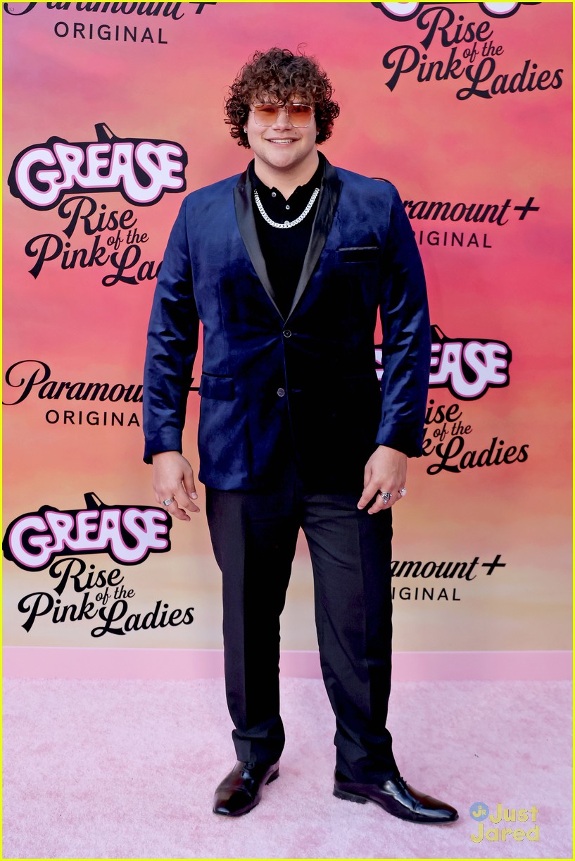 pink ladies and og grease stars attend grease rise of the pink ladies premiere 41