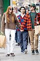sophie turner joking holds hands with mikey deleasa joe jonas shopping 28
