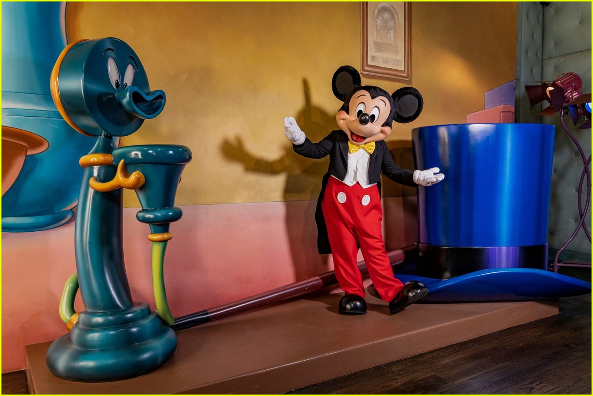 mickeys toontown reopens this weekend heres whats new 21