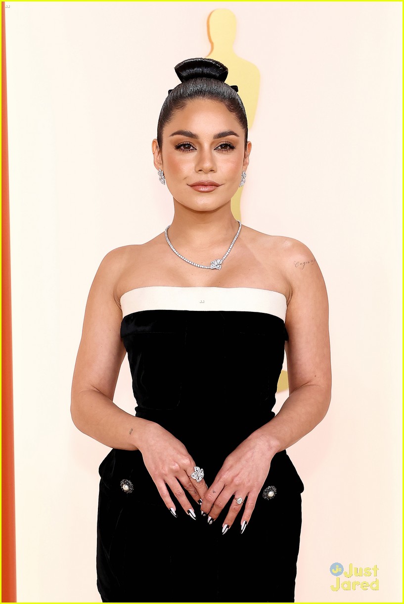 vanessa hudgens lilly singh drew afualo arrive to host oscars red carpet 10