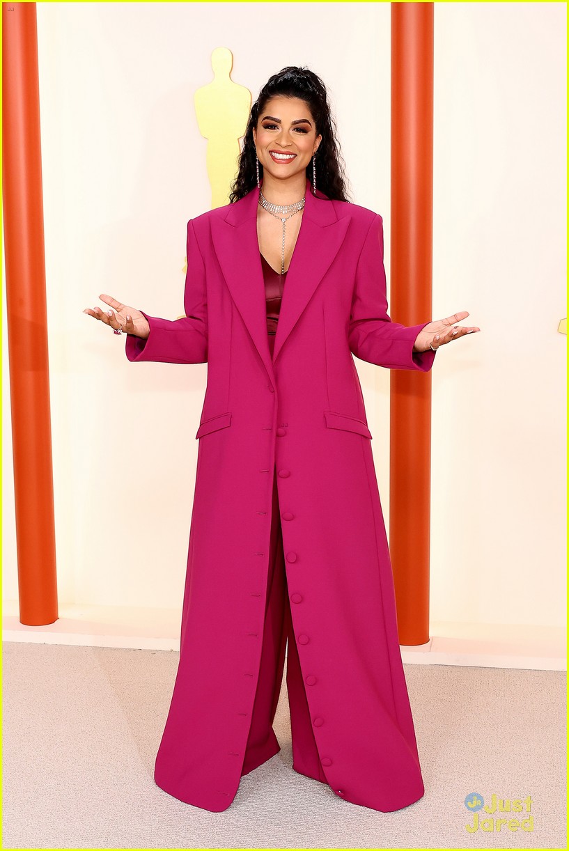 vanessa hudgens lilly singh drew afualo arrive to host oscars red carpet 17