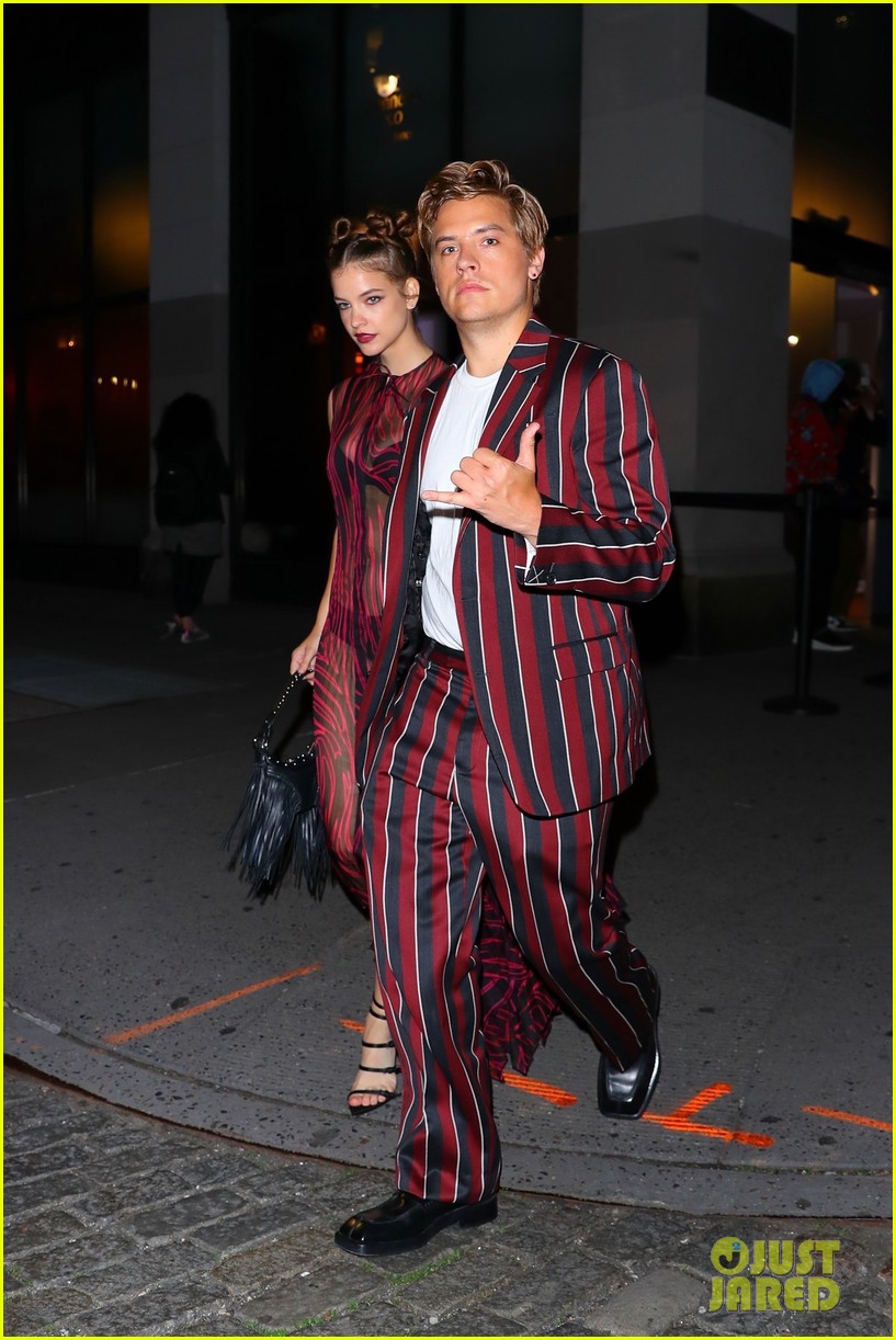 dylan sprouse barbara palvin double outing 11