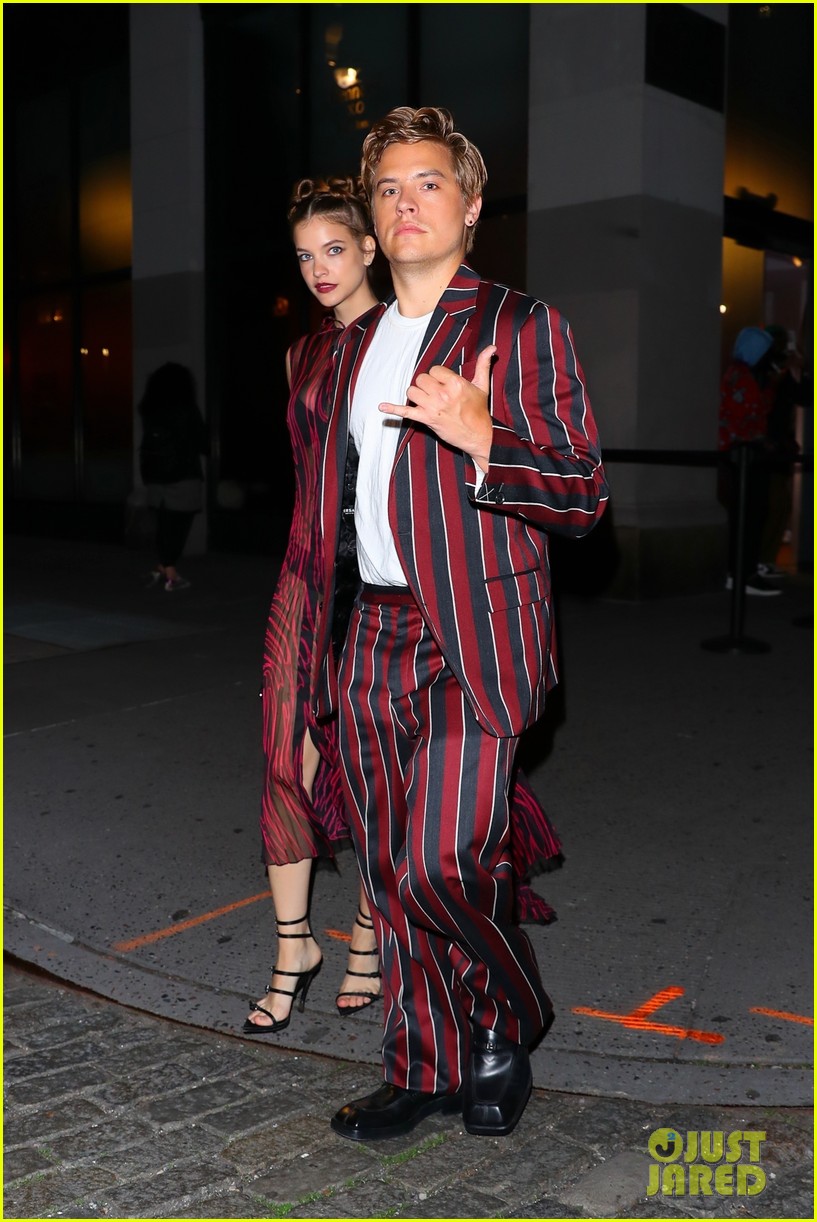 dylan sprouse barbara palvin double outing 13