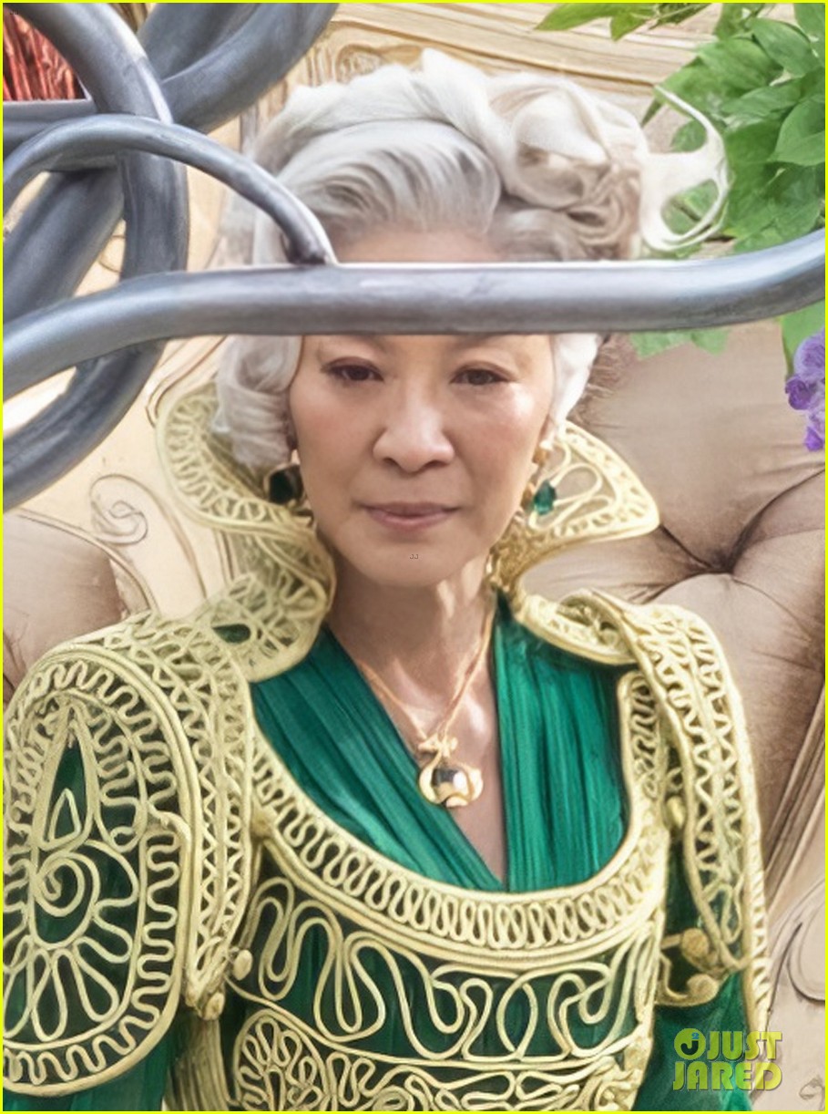 michelle yeoh spotted as madame morrible wicked set ariana grande 03